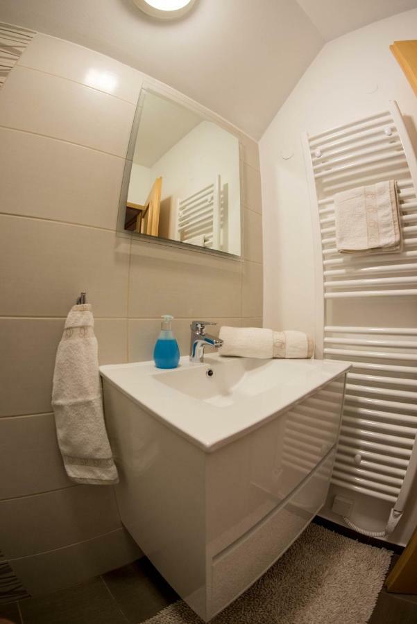 Apartma Marjetica 2 모라브스케토플리체 외부 사진